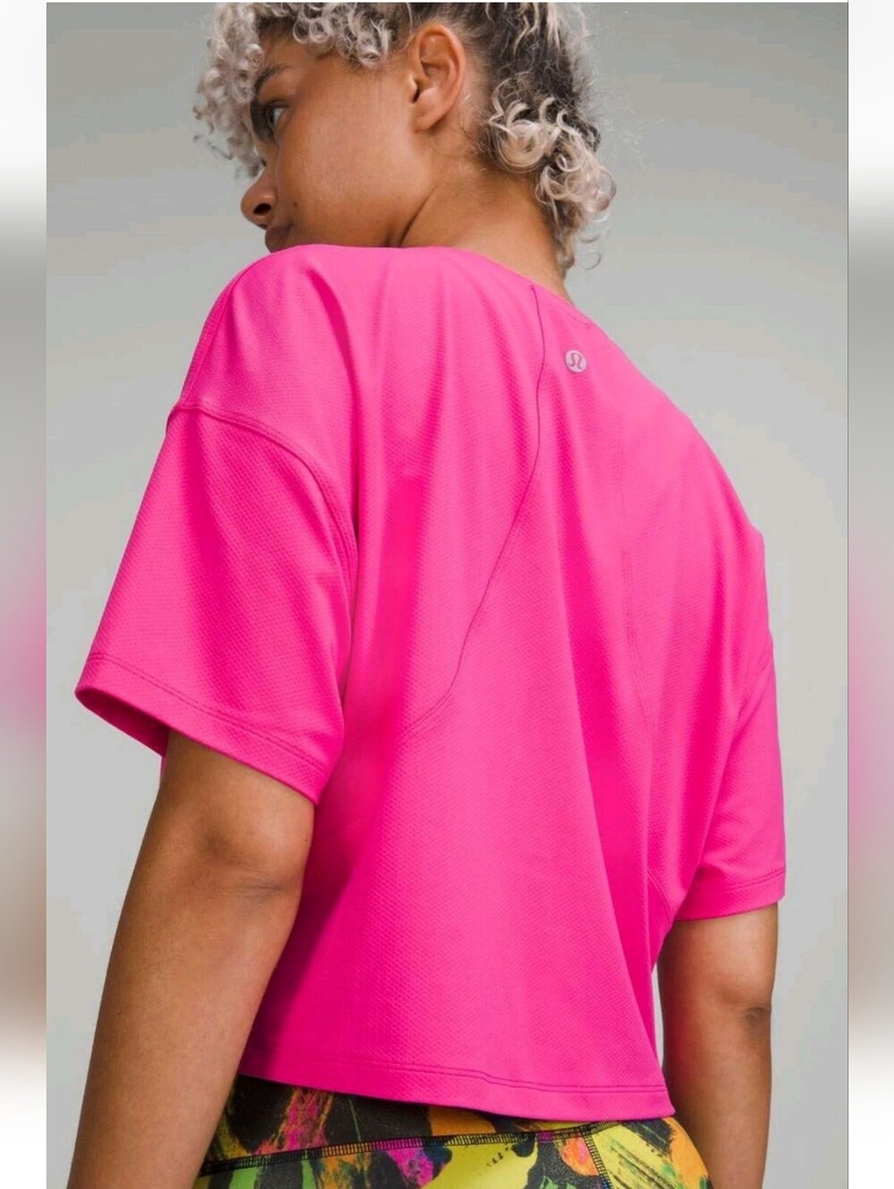 lululemon athletica Women's Abrasion-Resistant Training Crop Tee Pink Size 10